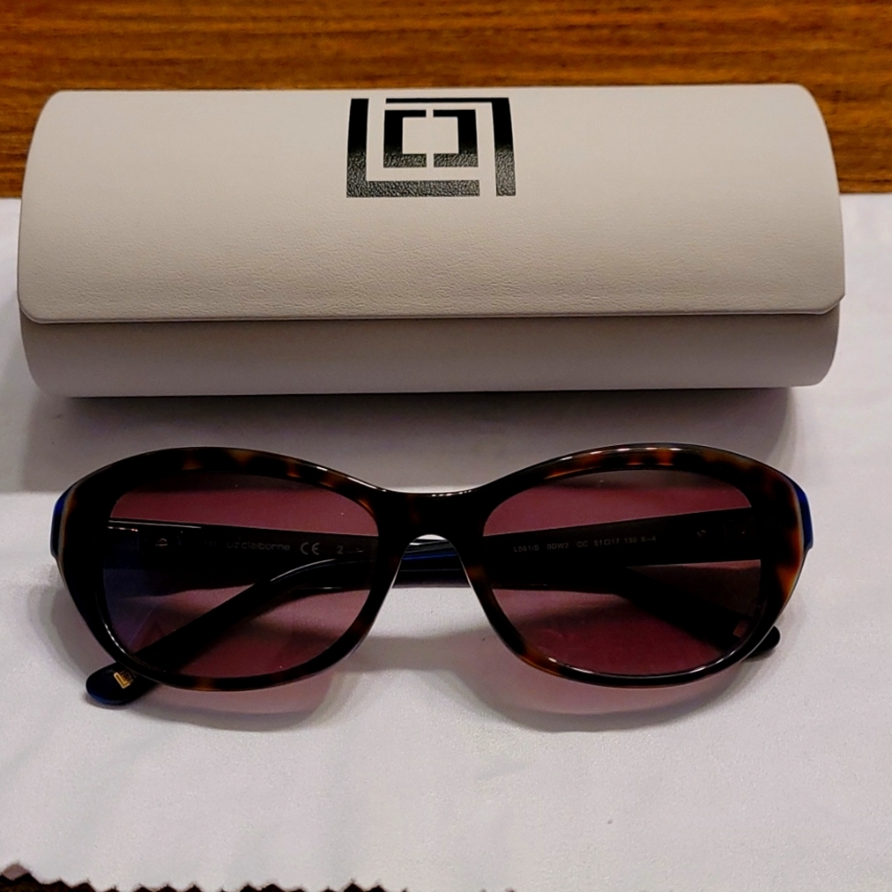 Liz Claiborne sunglasses